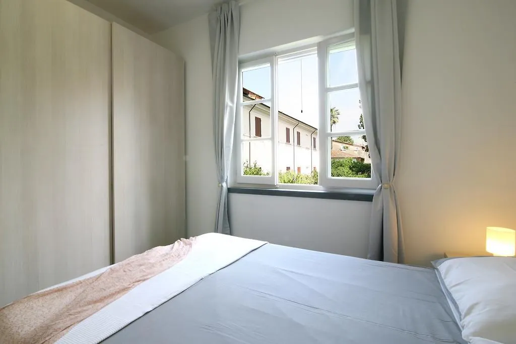 Bonnes Vacances A Pietrasanta 0*,